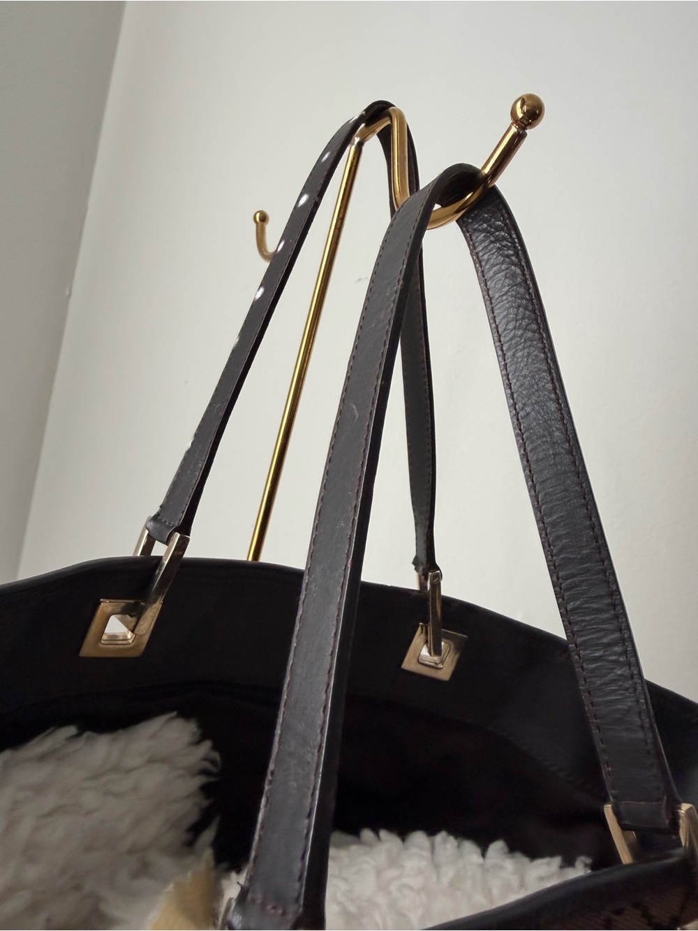 Authentic Gucci Brown and Black GG Canvas Tote - Picture 7 of 16
